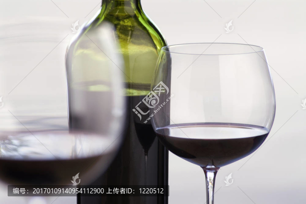 紅葡萄酒
