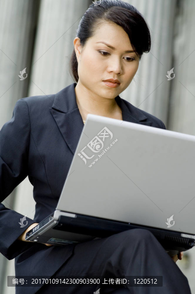 亞洲女商人-匯圖網(wǎng) www.fosd68.com 亞洲女商人