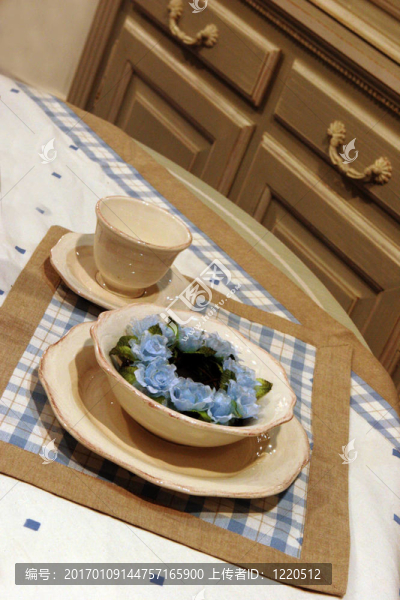 表設(shè)置-匯圖網(wǎng) www.fosd68.com 表設(shè)置