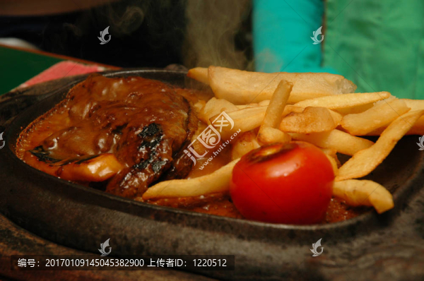 鐵板牛排h