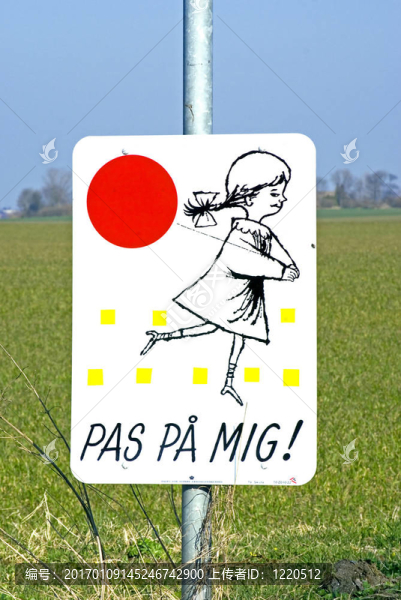 看孩子-匯圖網(wǎng) www.fosd68.com 看孩子