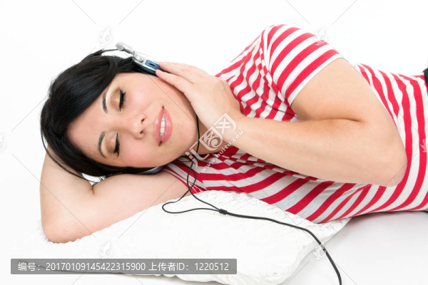 女人休息與最喜歡的音樂