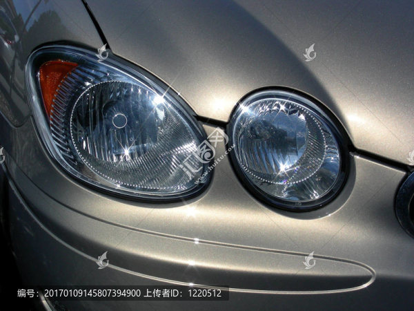 微笑-匯圖網(wǎng) www.fosd68.com 微笑