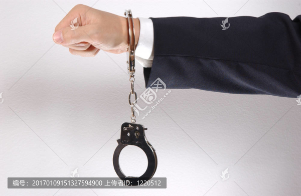 經(jīng)理的手銬-匯圖網(wǎng) www.fosd68.com 經(jīng)理的手銬