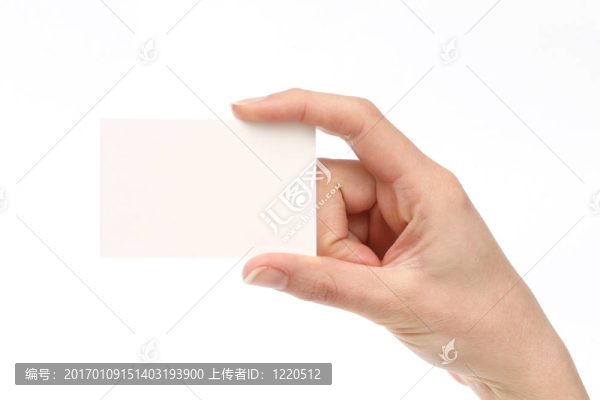 持名片的女人