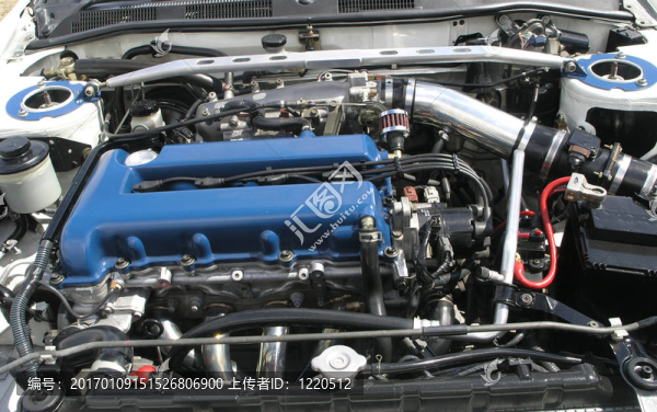 日產(chǎn)發(fā)動(dòng)機(jī)