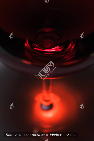 紅葡萄酒
