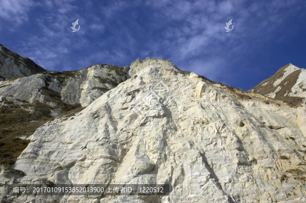 懸崖和天空-匯圖網(wǎng) www.fosd68.com 懸崖和天空
