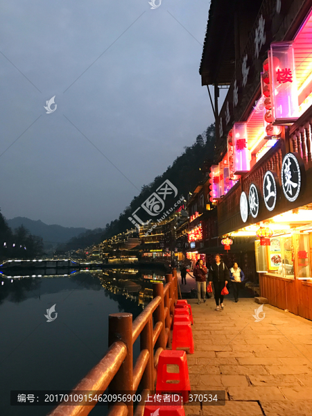 鳳凰古城-匯圖網(wǎng) www.fosd68.com 鳳凰古城