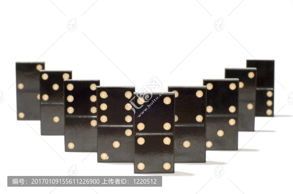 多米諾