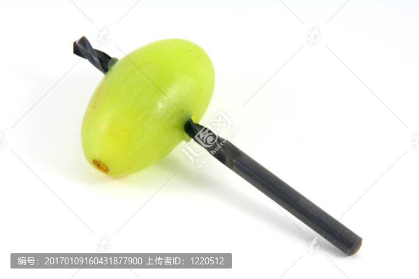 葡萄漿果和鉆頭
