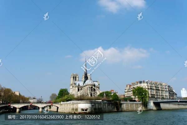 巴黎；Notre,Dame