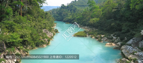 阿瓜克拉拉河上觀；墨西哥；全景