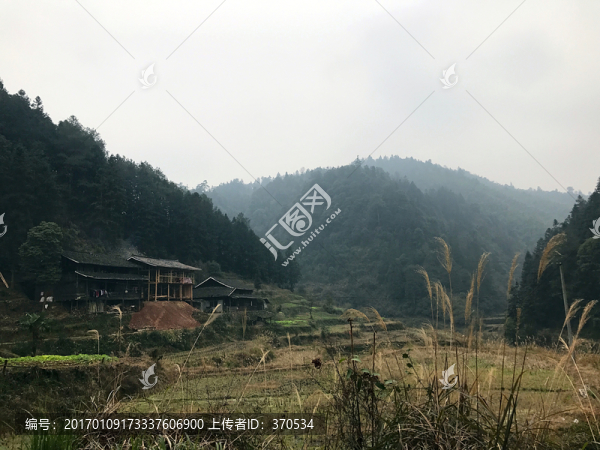 地筍苗寨