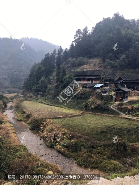 地筍苗寨