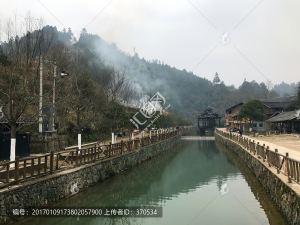 地筍苗寨