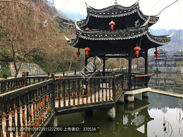 地筍苗寨