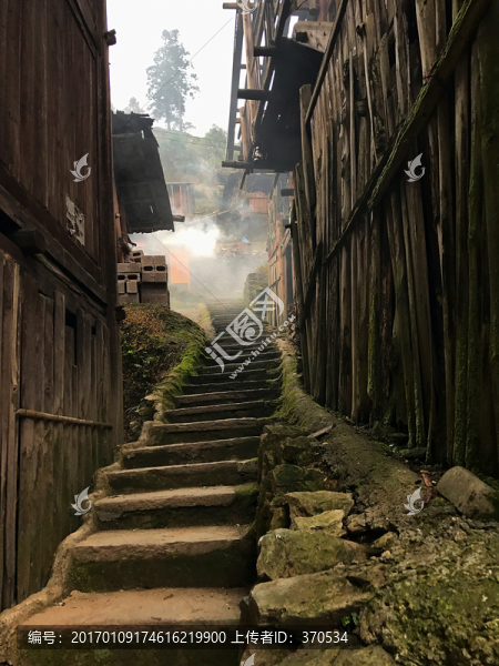 地筍苗寨