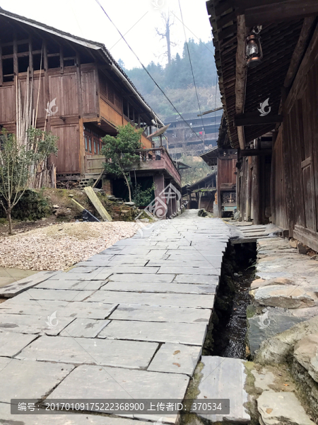 地筍苗寨