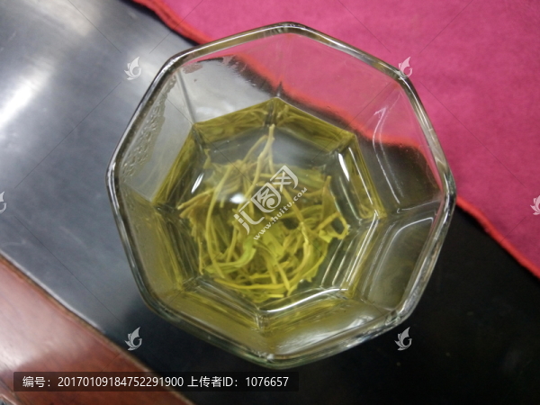 毛尖茶湯