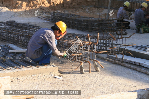 建筑工人