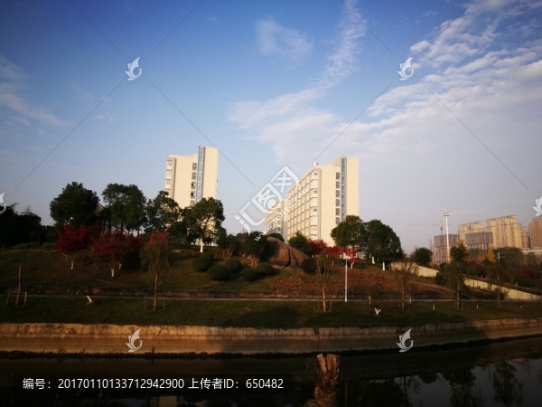 校園風(fēng)光-匯圖網(wǎng) www.fosd68.com 校園風(fēng)光