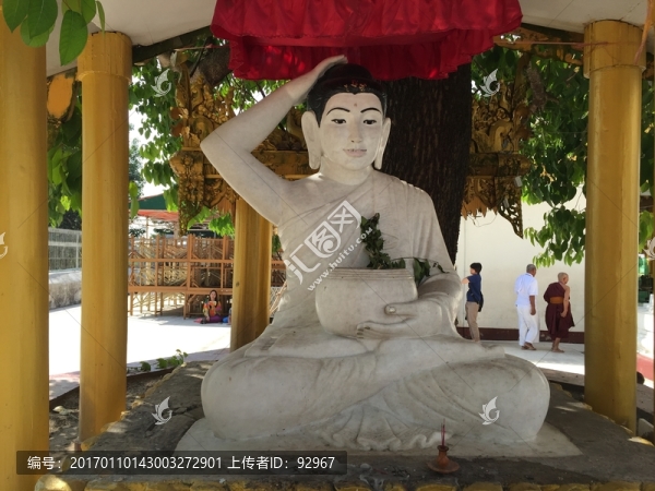 佛像雕塑