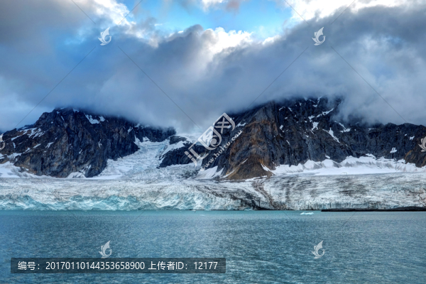 山