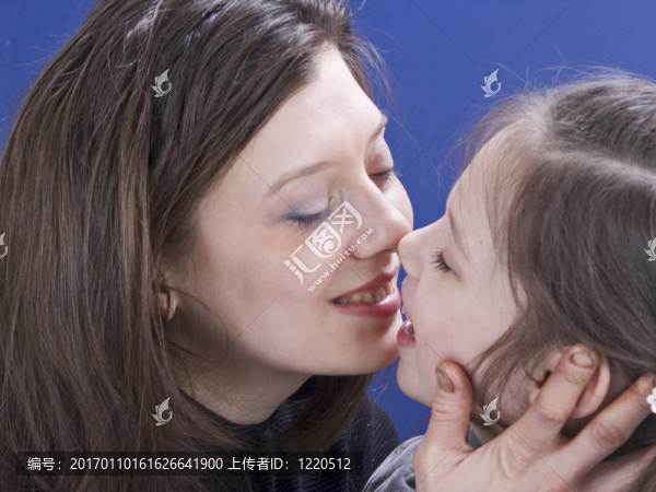 母親和女兒