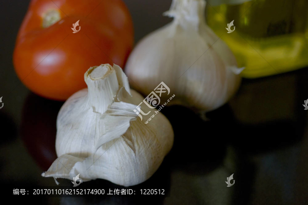 大蒜和番茄