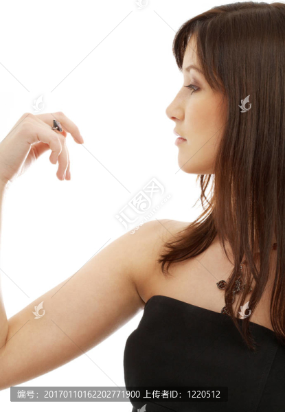 可愛的頭發(fā)的訂婚戒指