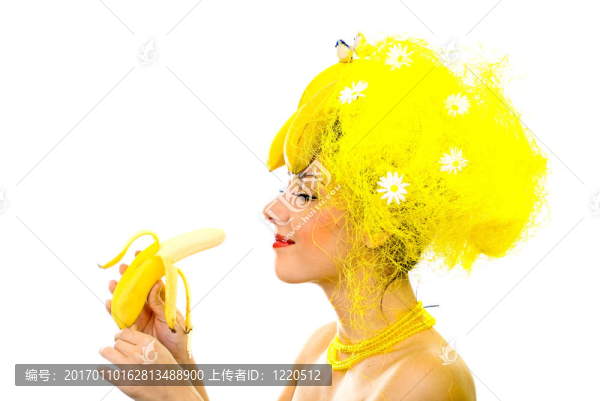 香蕉小姐微笑