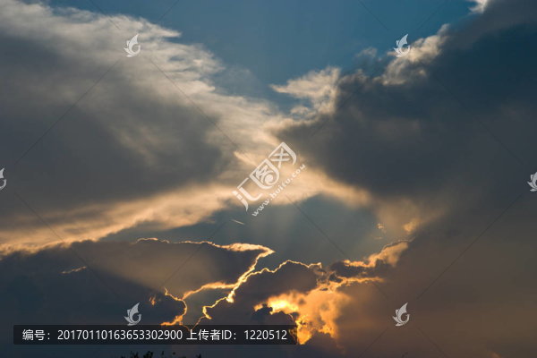 暴風(fēng)雨即將來臨