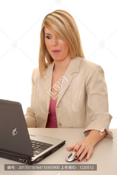 年輕的女商人37