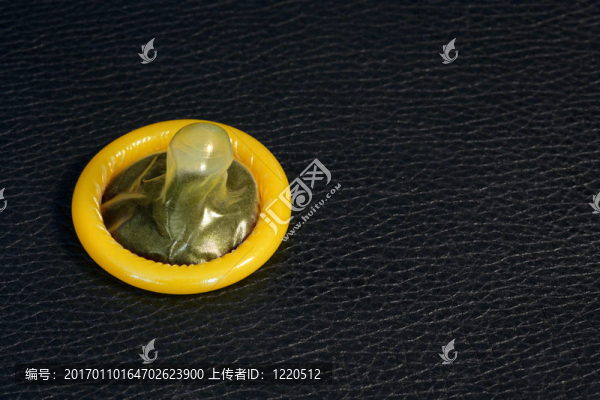 黃色的避孕套