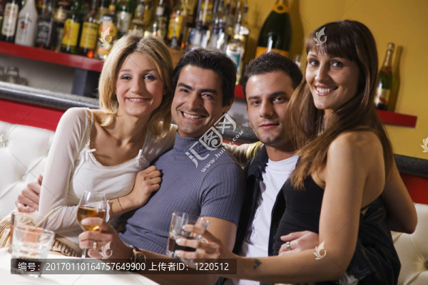 酒吧-匯圖網(wǎng) www.fosd68.com 酒吧