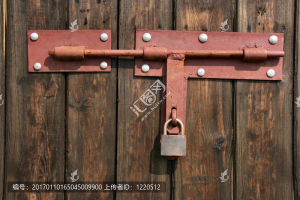 木門舊掛鎖