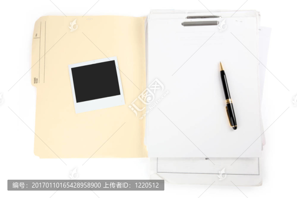 白色紙和筆