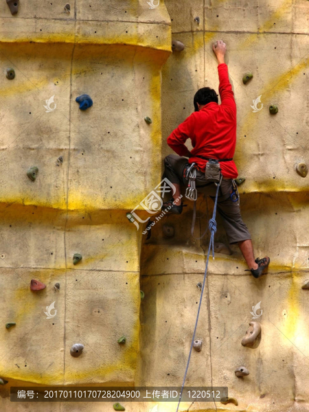 男孩爬-匯圖網(wǎng) www.fosd68.com 男孩爬