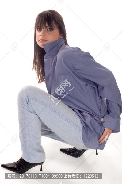 年輕漂亮的女人