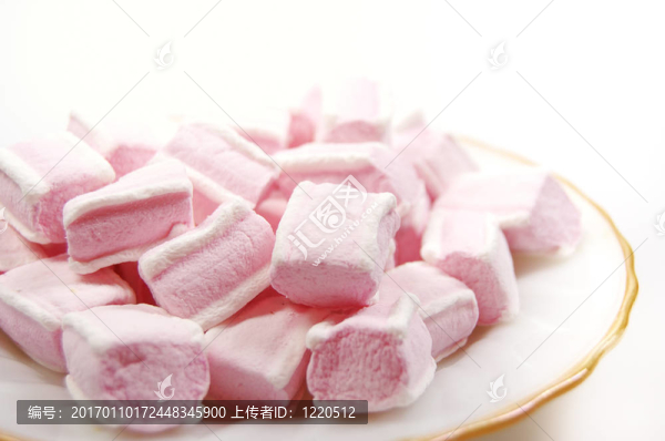 粉色的棉花糖棒