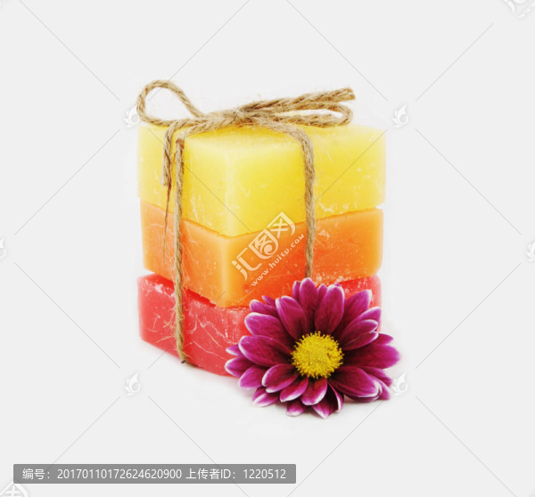 蠟燭和鮮花