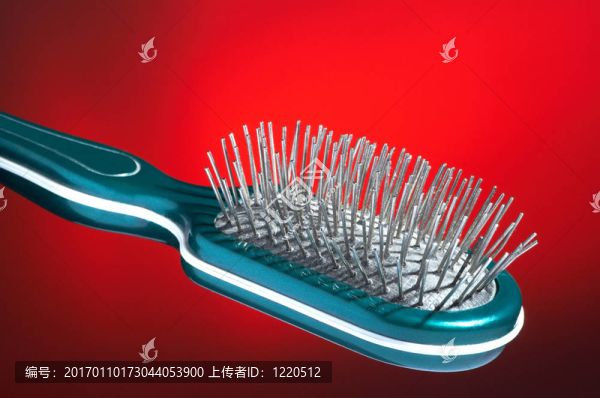 梳子的頭發(fā)