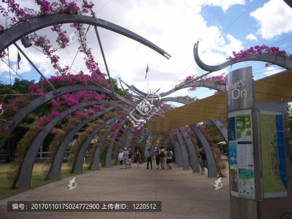 奇怪的走道