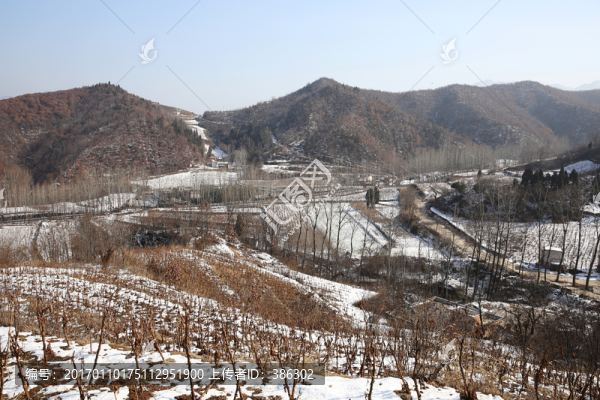 有雪的山區(qū)