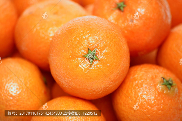 很多多汁的美味的一個O