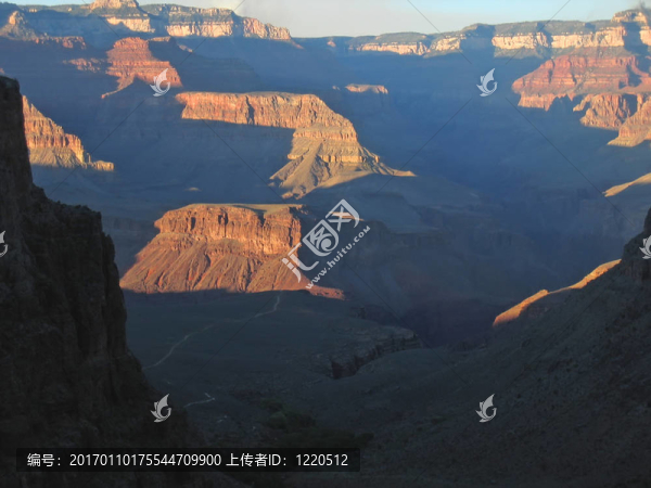 夕陽(yáng)下的Canyon；大峽谷國(guó)家公園；美國(guó)