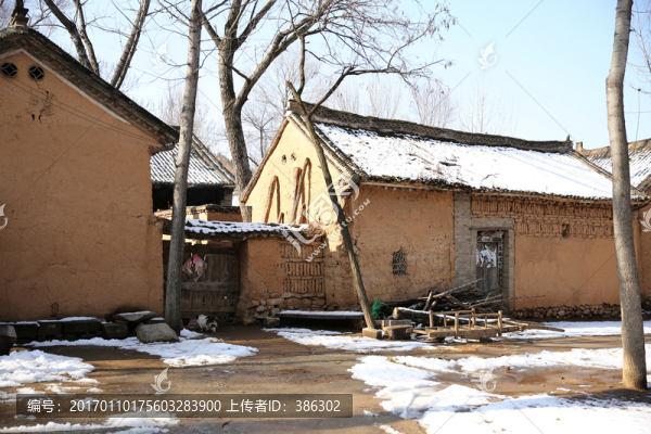 雪后農(nóng)家