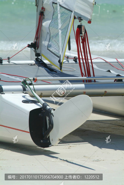 詳細(xì)的雙體船