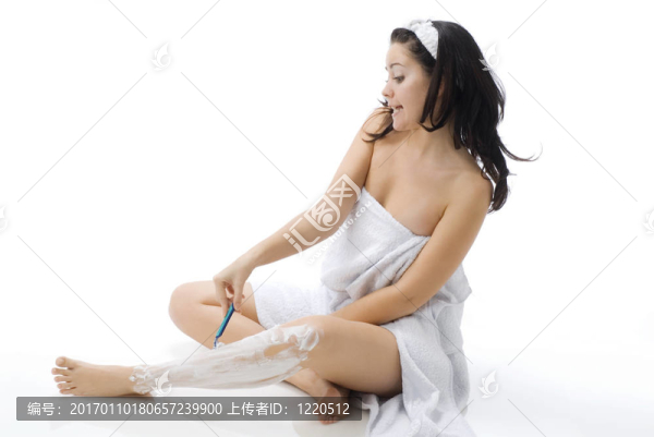 剃須和歌唱